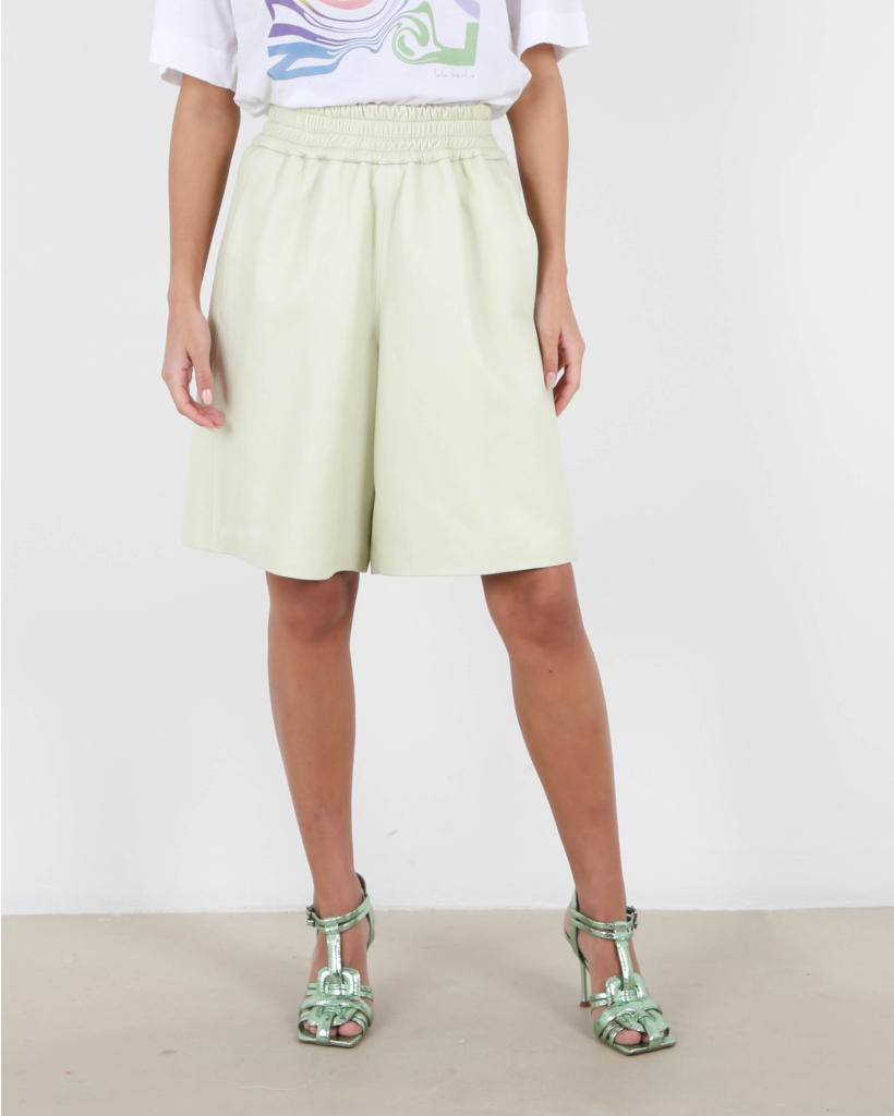 Sienna short soft mint