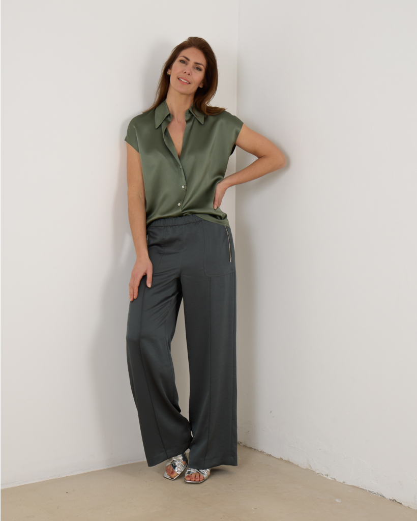 Shiny Wide-Leg Pant Night Pine
