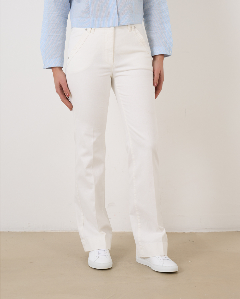 Authenic Bootcut Denim Milk