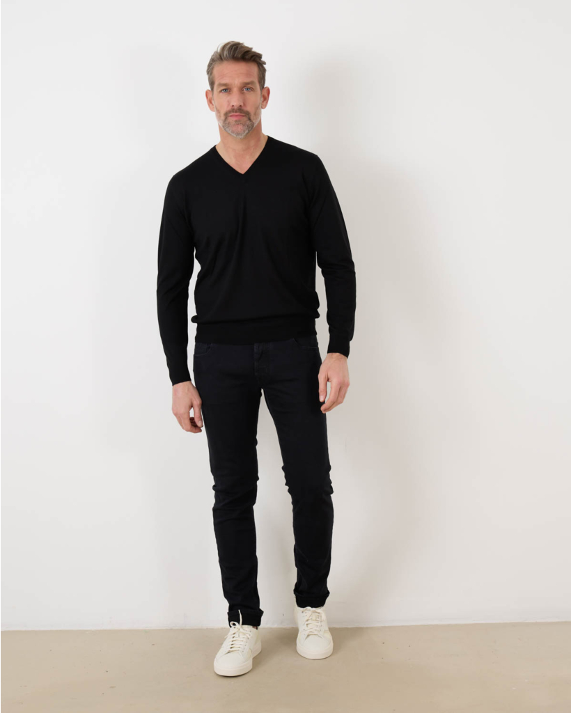 Wollen Pullover Black