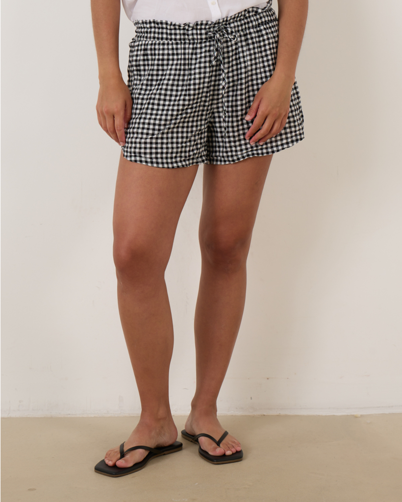 Anise Starla Short