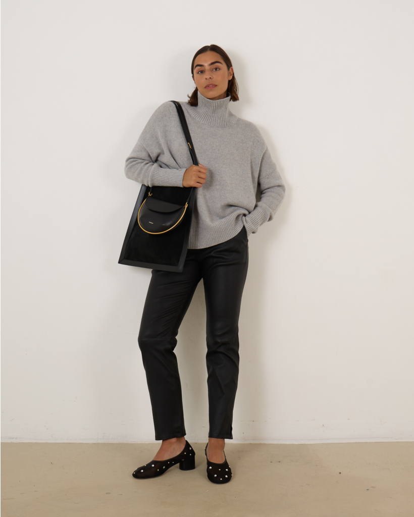 Relax Black Pants