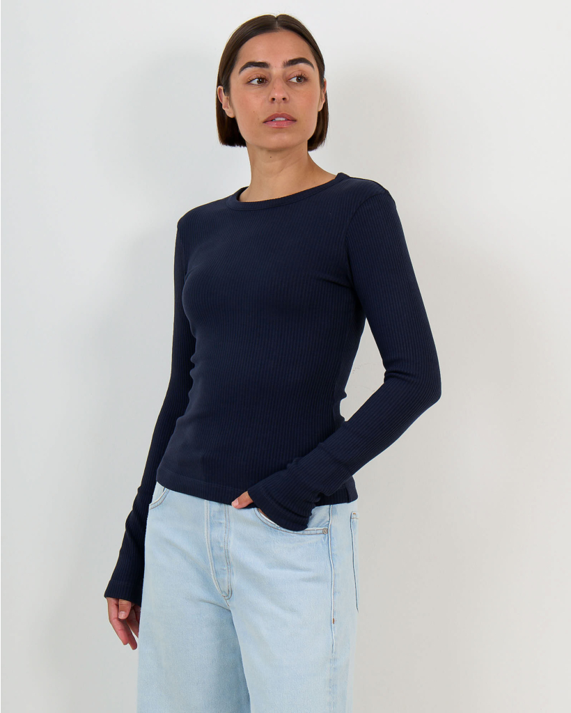 Bina Slim-Fit Ribbed Crewneck in Navy