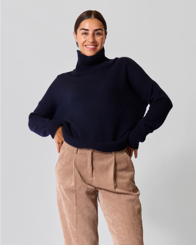 Heidi Cashmere Turtleneck Navy