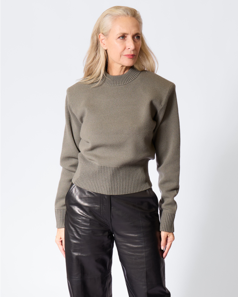 Lovely Shoulder Pad Knit Turtle Shell