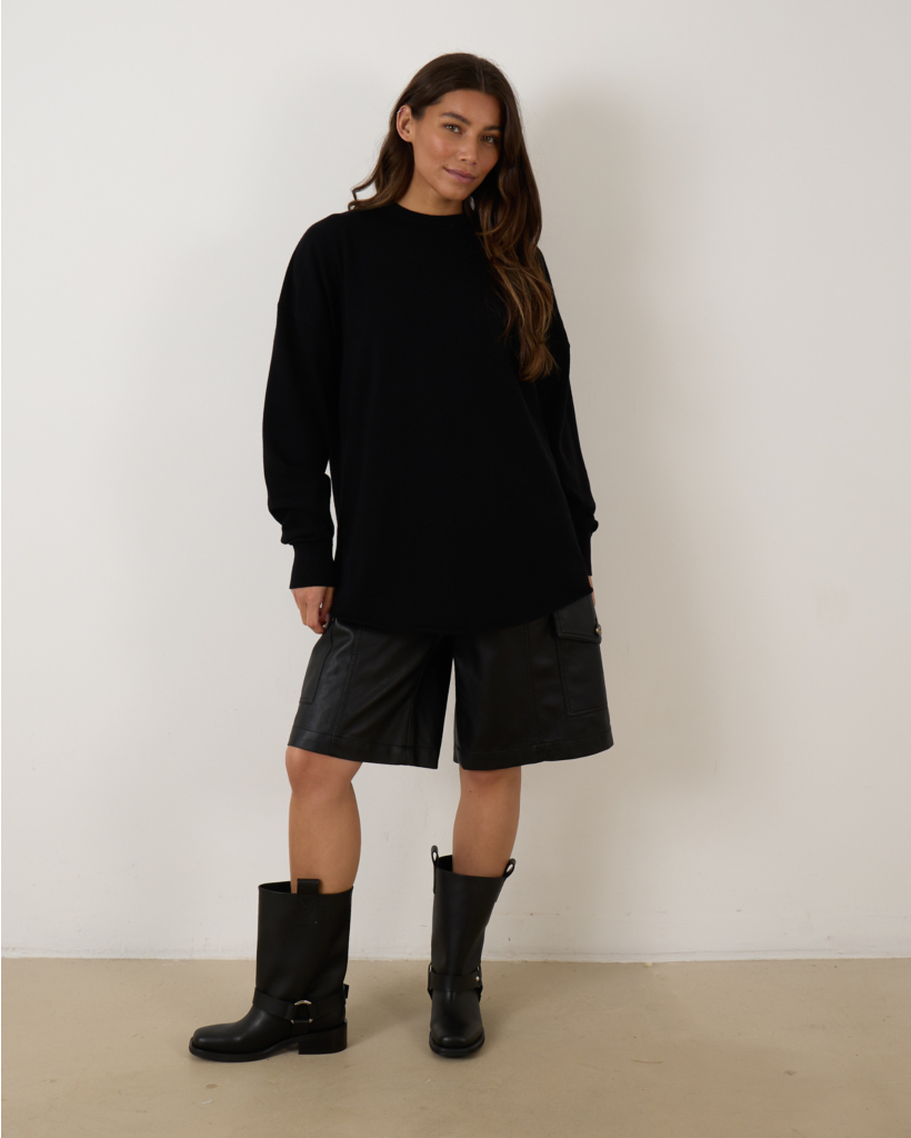 James Oversized Knit Pullover - Black