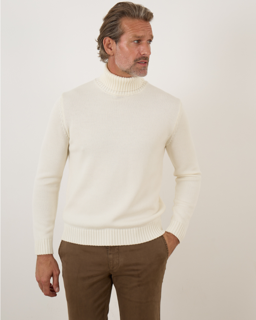 Pullover Hot Milk