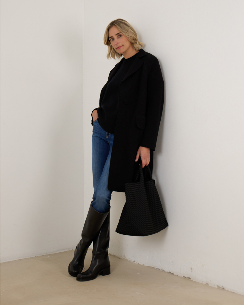 Sassie Shirt Black