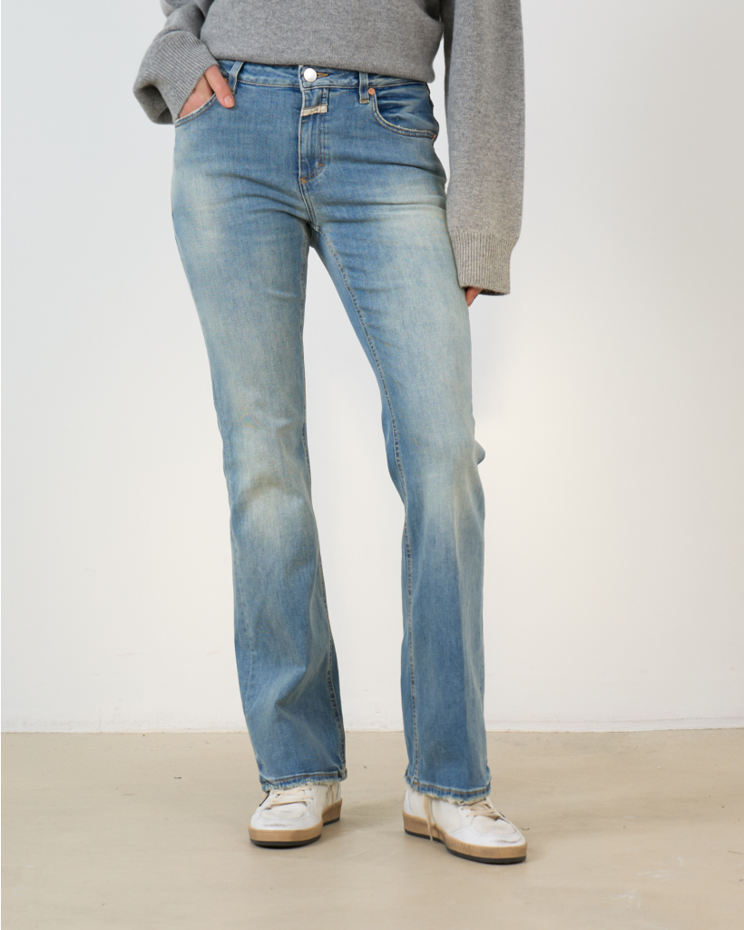 Jovanna Flared Jeans with Stretch, Stonewashed Blue
