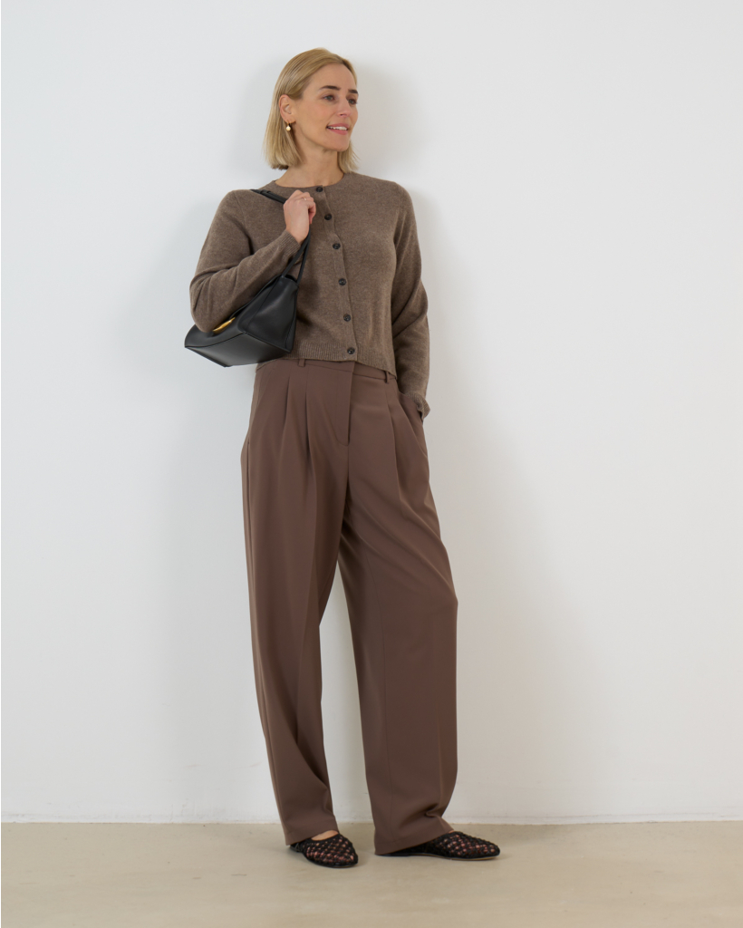 Cashmere Cardigan Vest with Button Closure Taupe