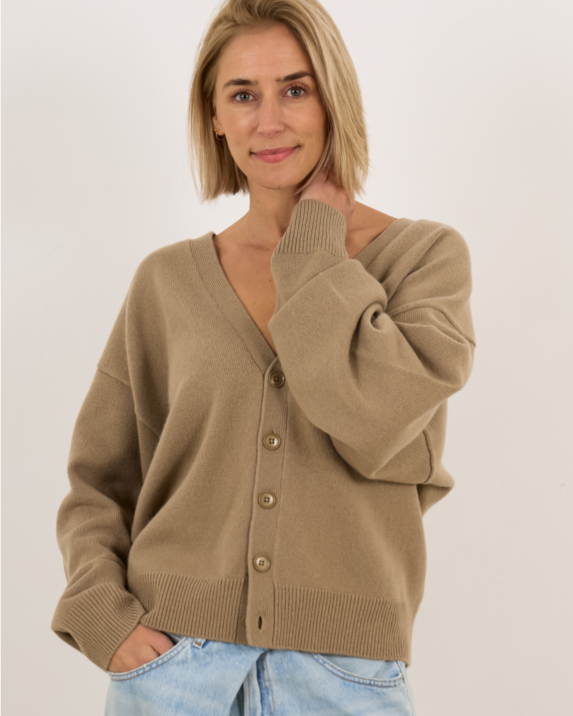 No. 459 Jonah Vest Dust