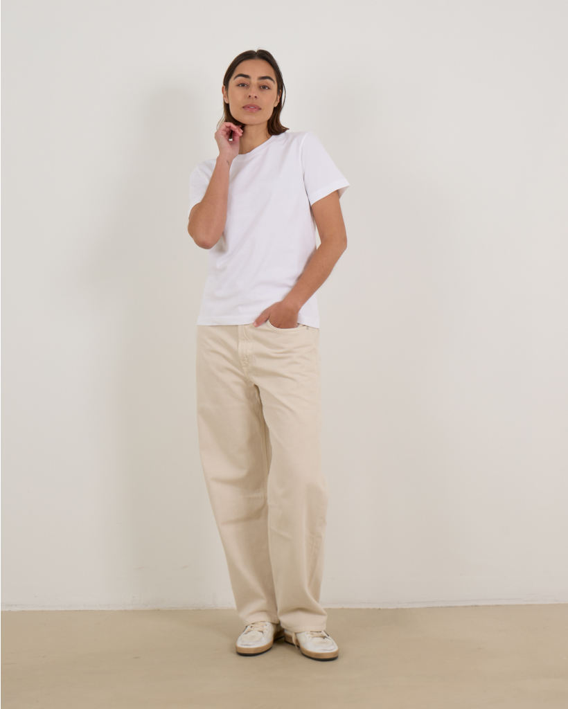 Miro Relaxed Barrel Jeans in Almondette