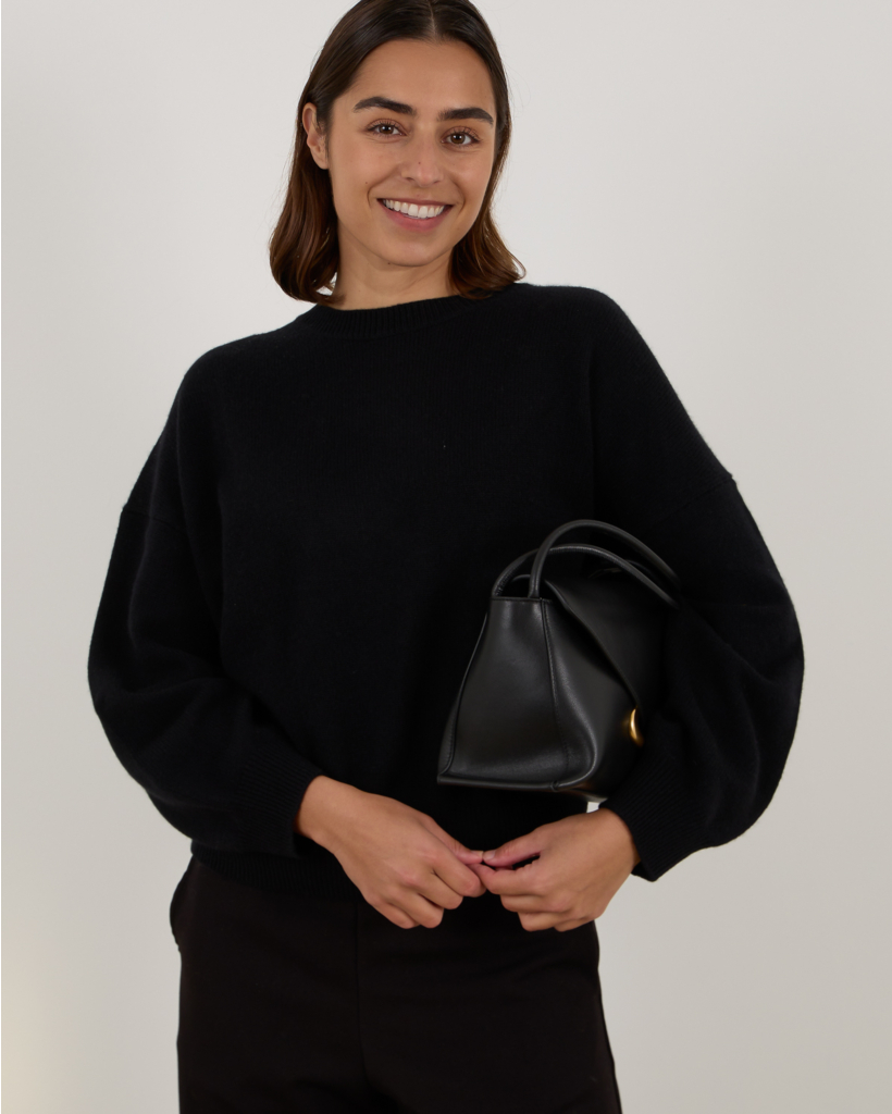 Veira Cashmere Pullover Dropped Shoulder Sweater Black