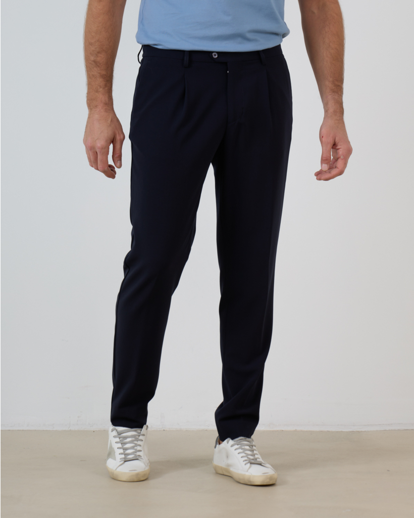 Far Pleated Wool Trousers - Navy Blue