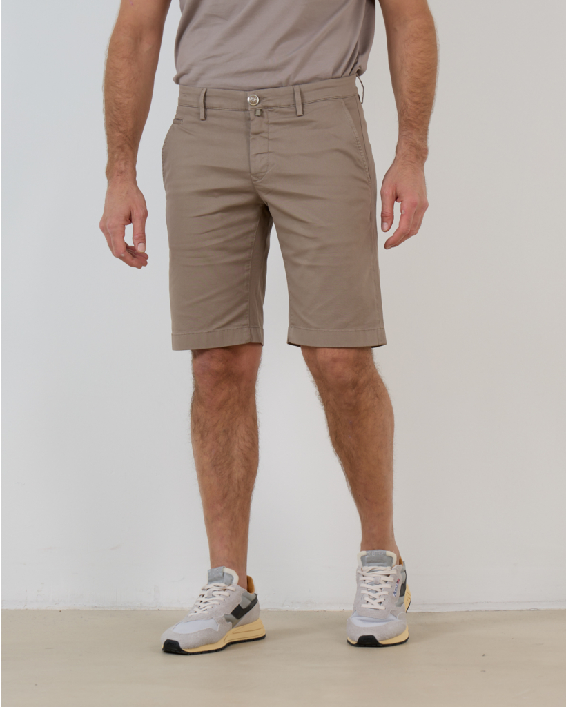 Bob Slim Fit Shorts Taupe
