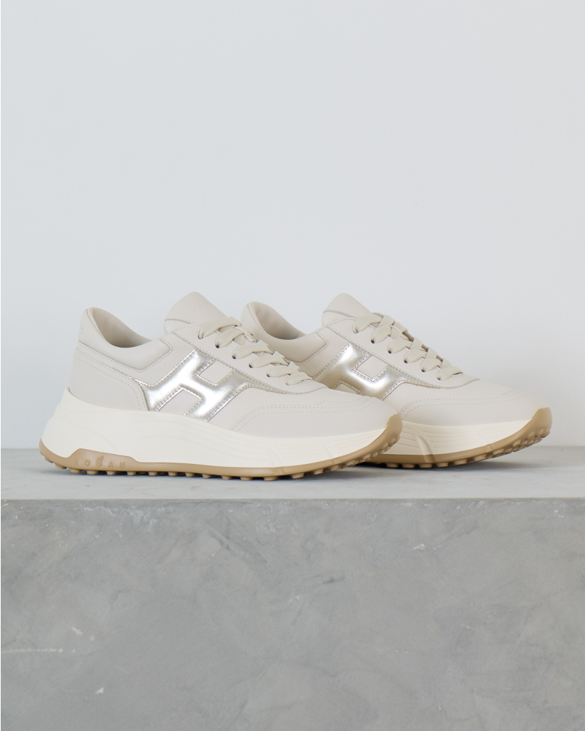 Hyperlight Suede Sneaker with Platform Sole in Off-White
