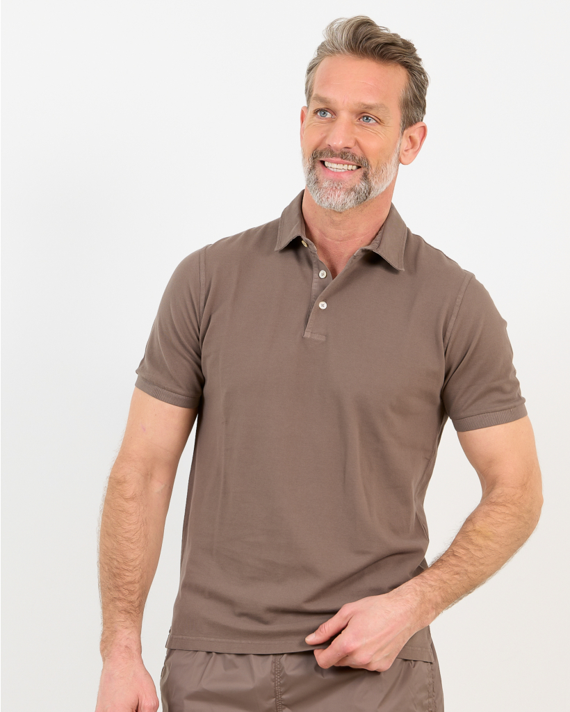 North taupe polo