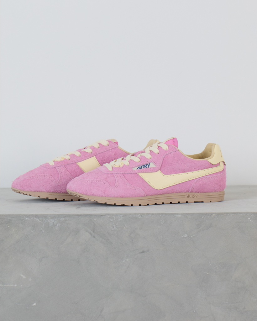 Windspin Suede Sneaker Pink
