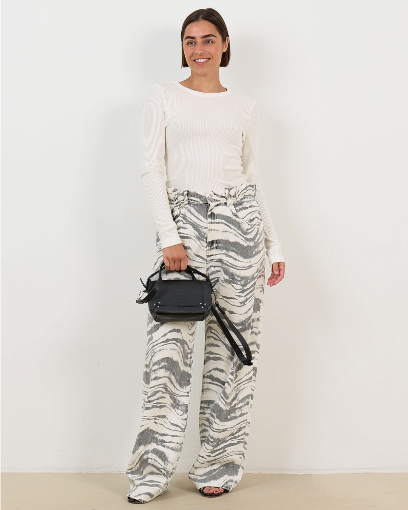 Lyonne Jeans Relaxed Fit Zebra Ecru