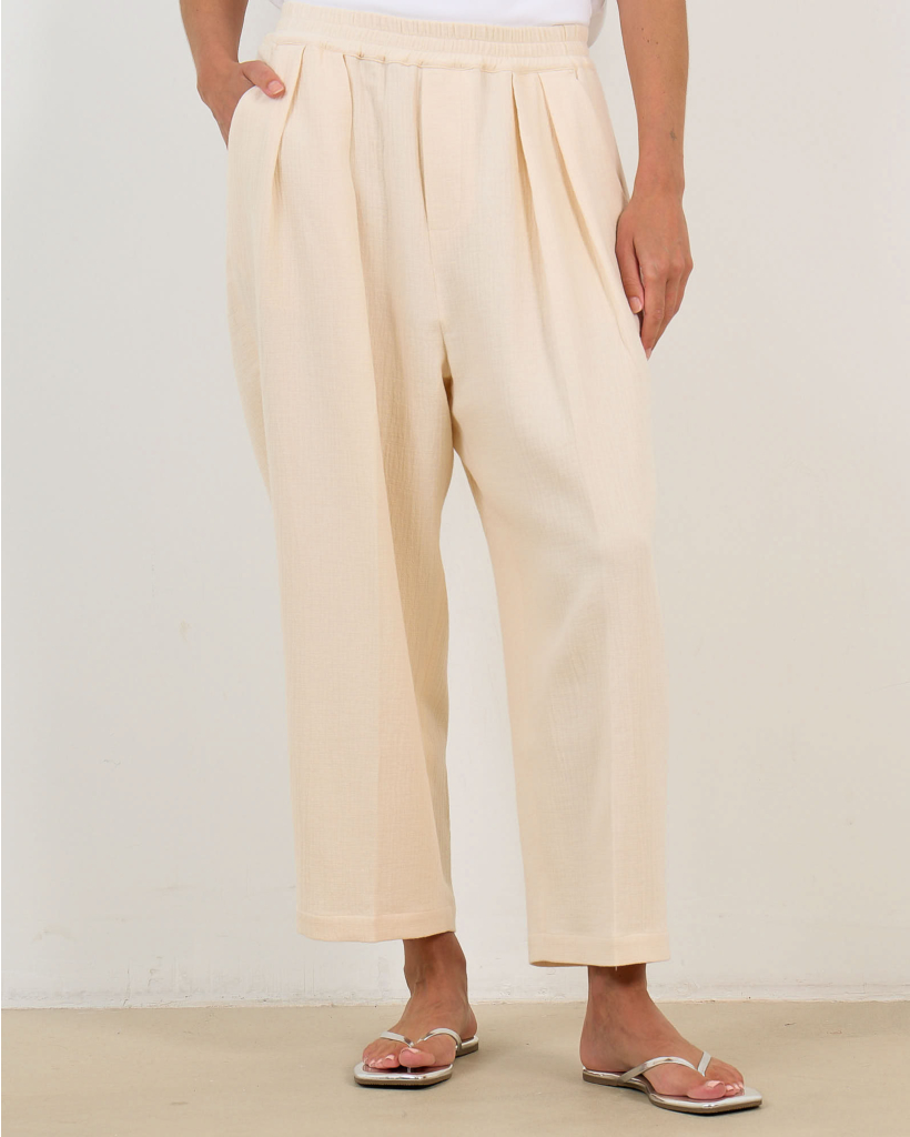 Kick Structured Pull-On Trousers Ecru