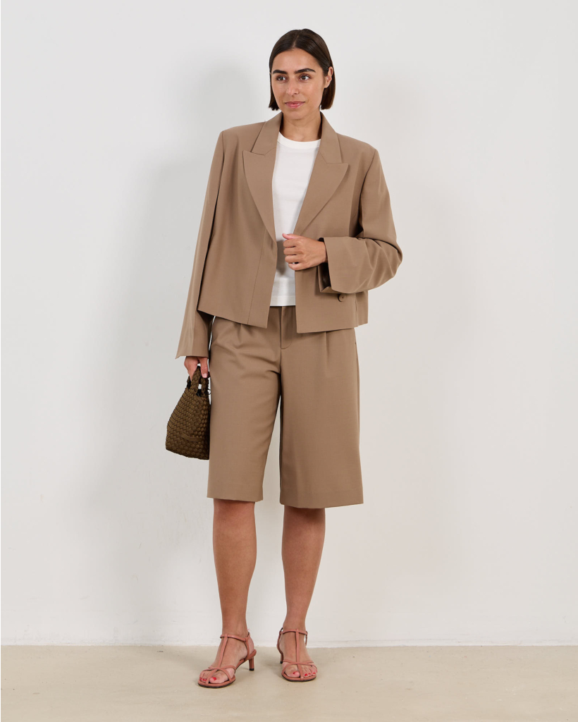 Women's long-sleeved blazer 939 hazel beige