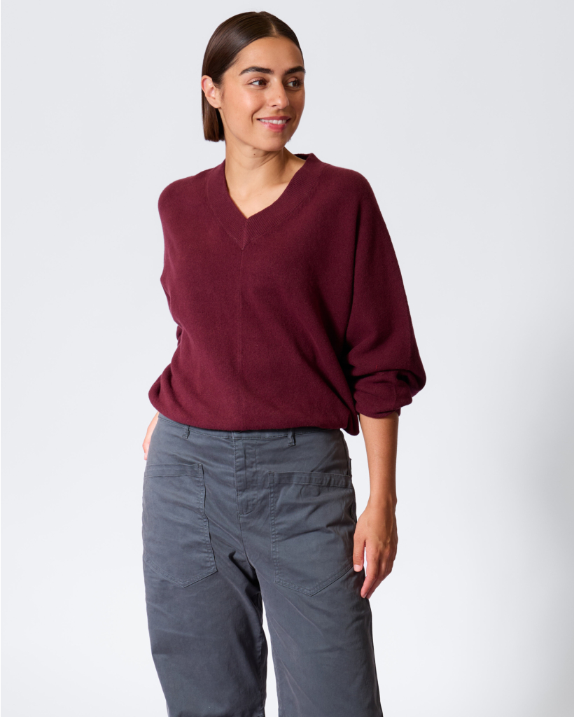 V-neck Sweater Aubergine
