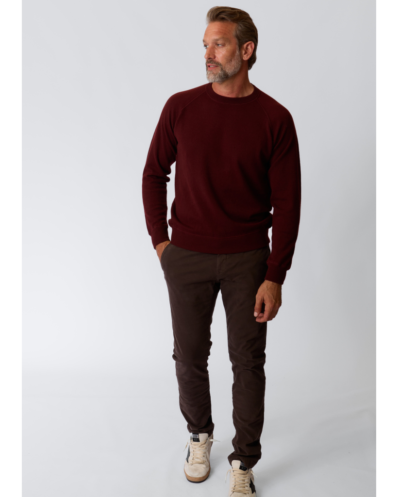 Cashmere Long-Sleeve Knit in Bordeaux