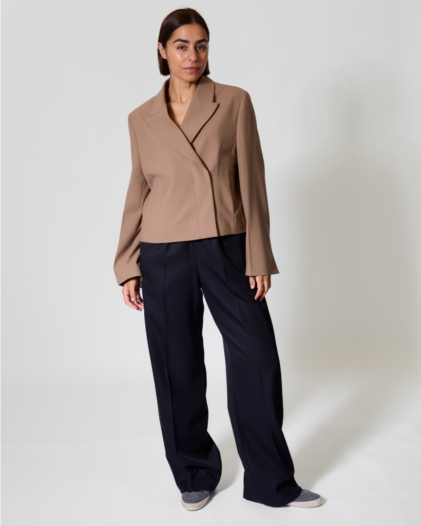 Women's long-sleeved blazer 939 hazel beige