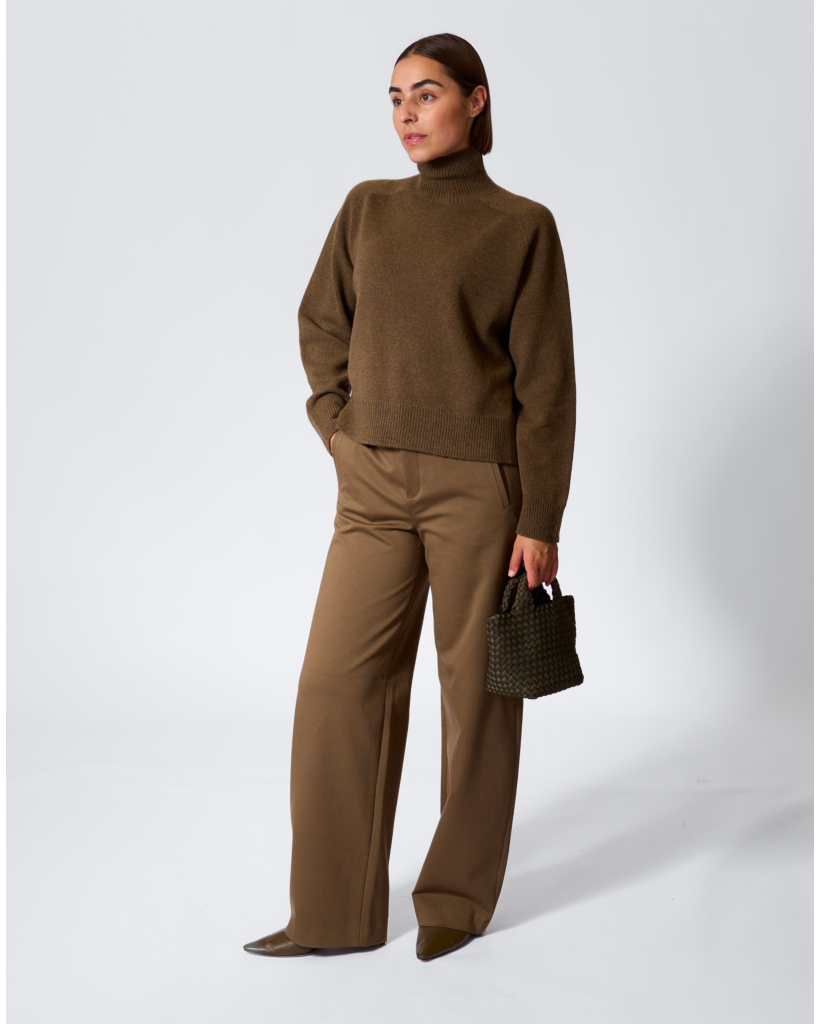 Fae Stretch Pants Military