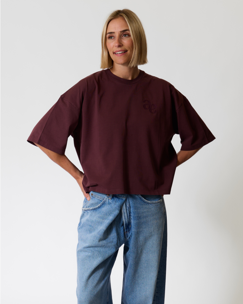 Eloise Boxy Printed T-shirt in Burgundy