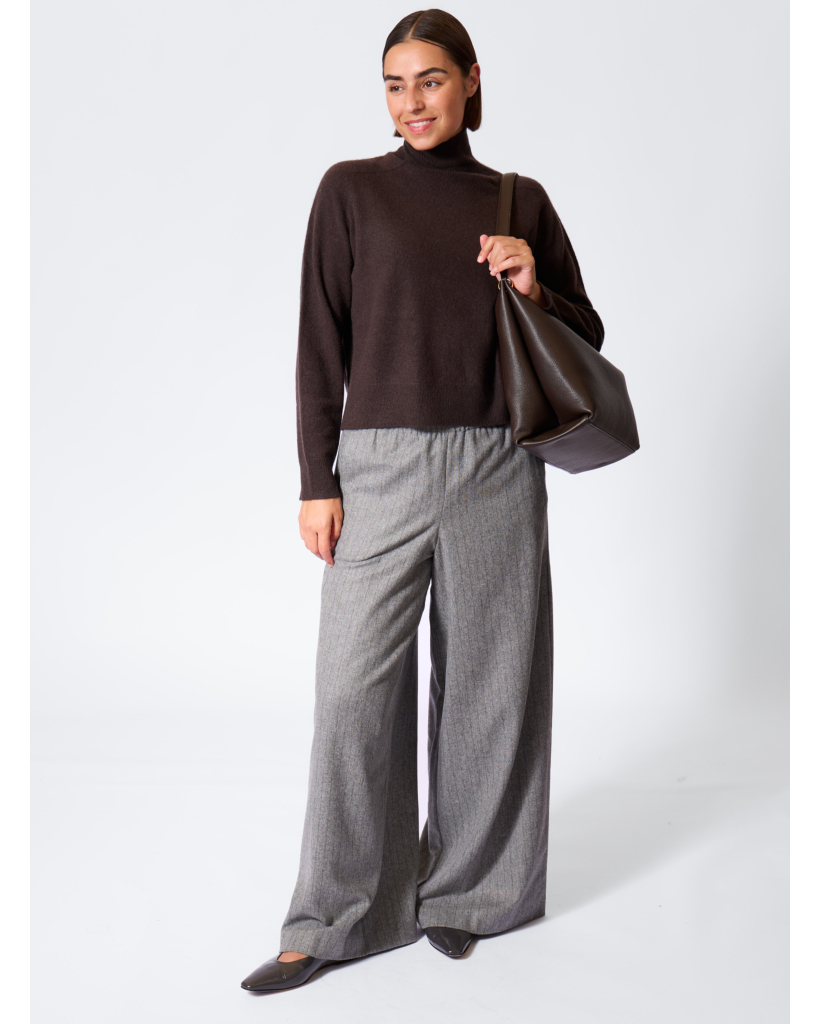 Lyzima Wool Turtleneck Sweater Chocolate Brown