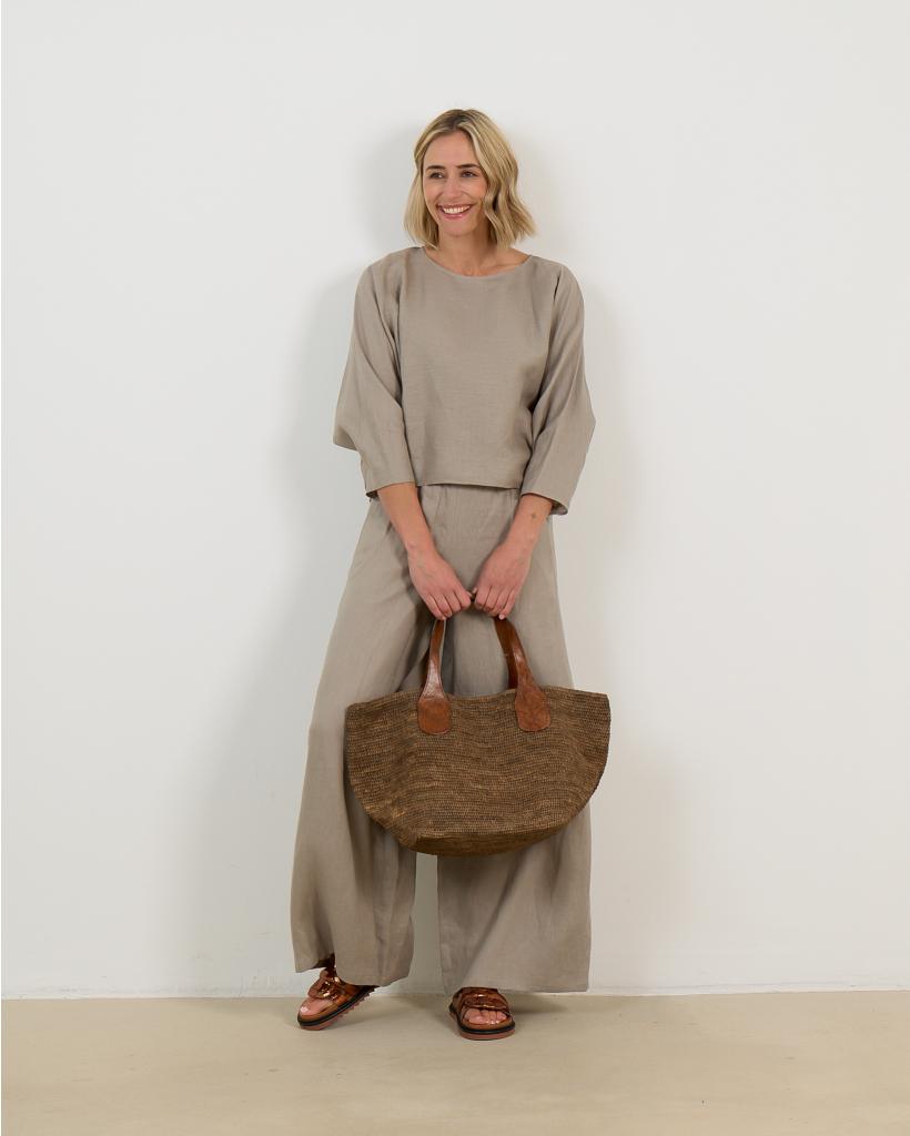 short-sleeved blouse 2512 light khaki