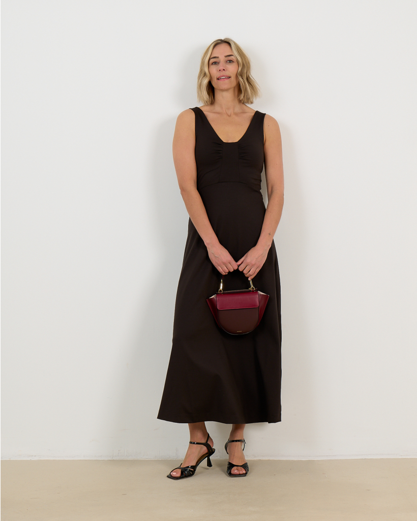 Klaeli Sleeveless Maxi Dress Brown