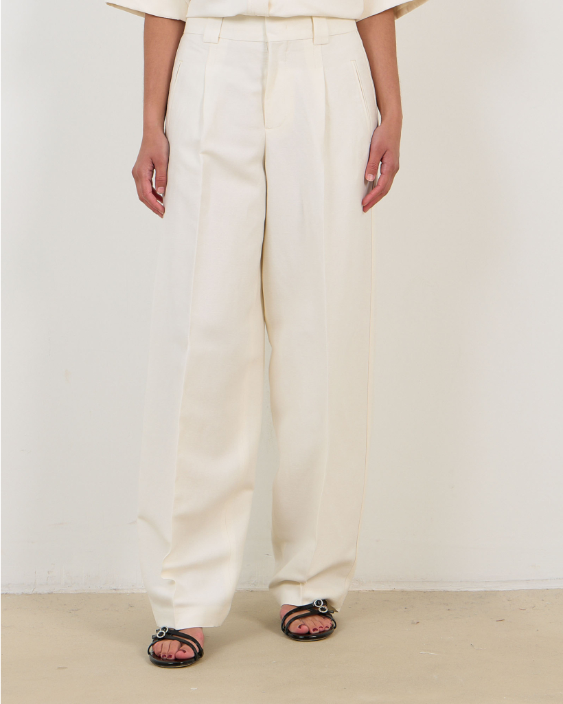Wendlyn Linen Wide Barrel Trousers Off White