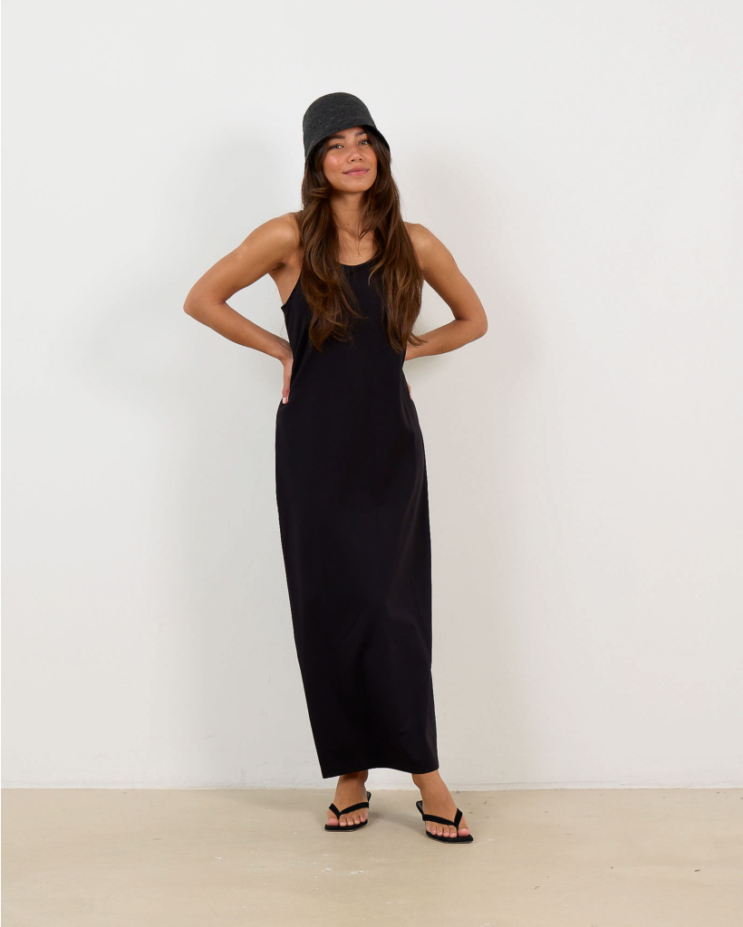 Sleeveless Midi Dress Black