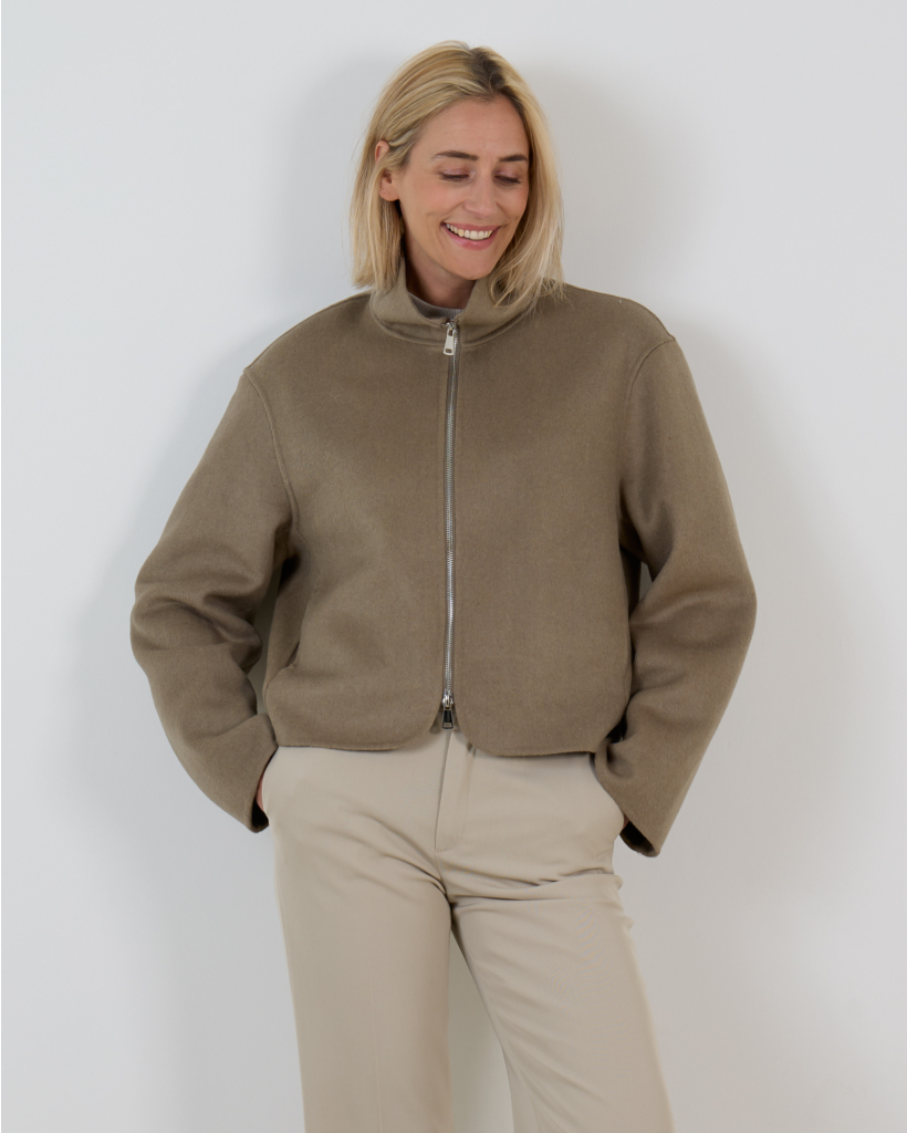 Gianna Mantel met Ritssluiting Groen