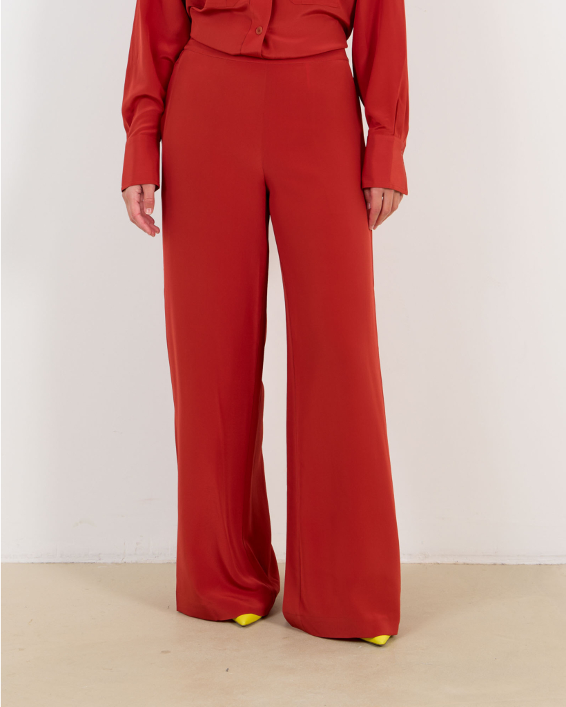 Rihani silk crepe trousers in Spice