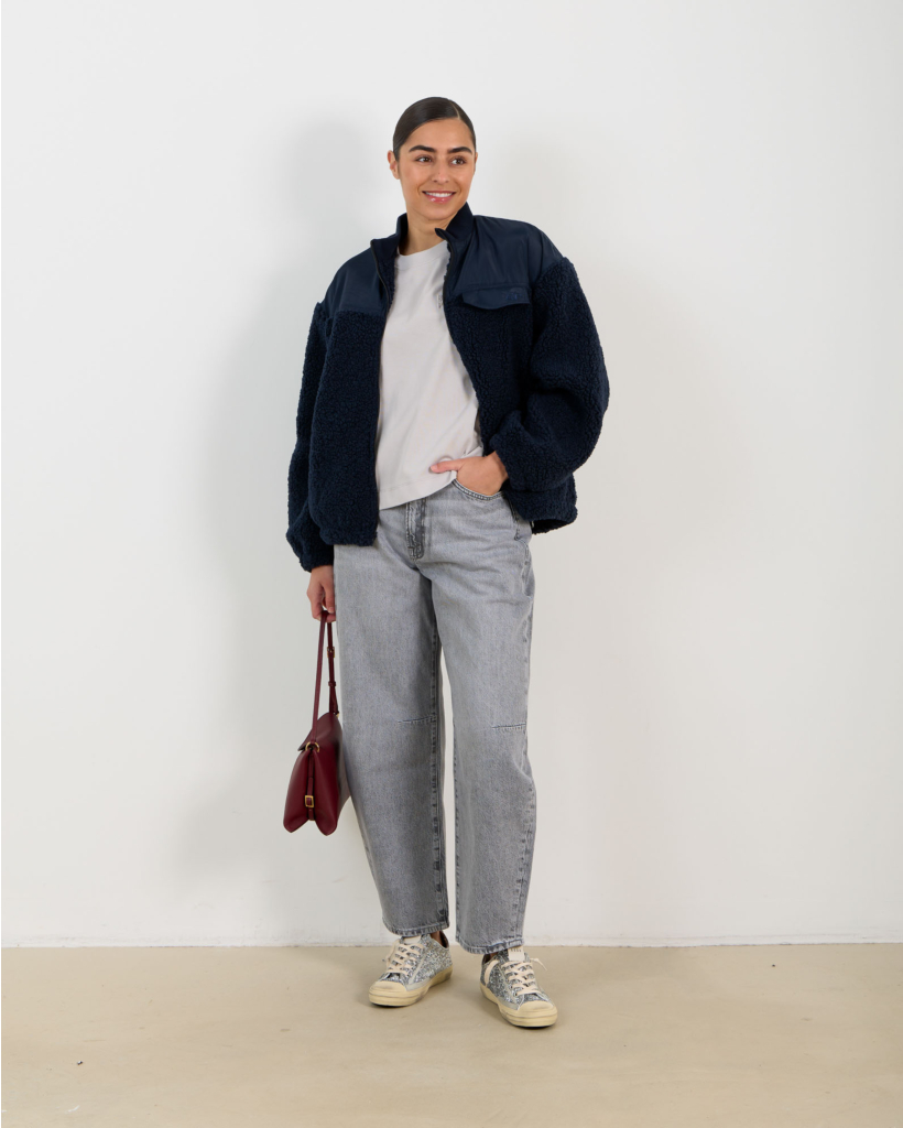 Jeya navy jacket