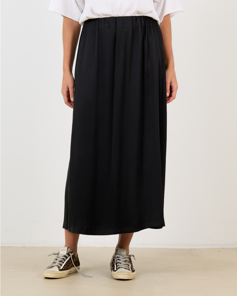 Idonea black midi skirt