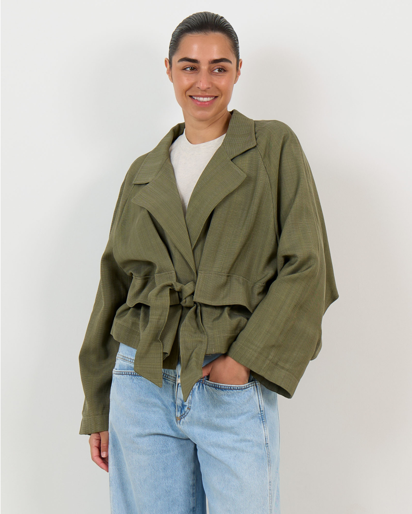 Richie Jack with Khaki Belt