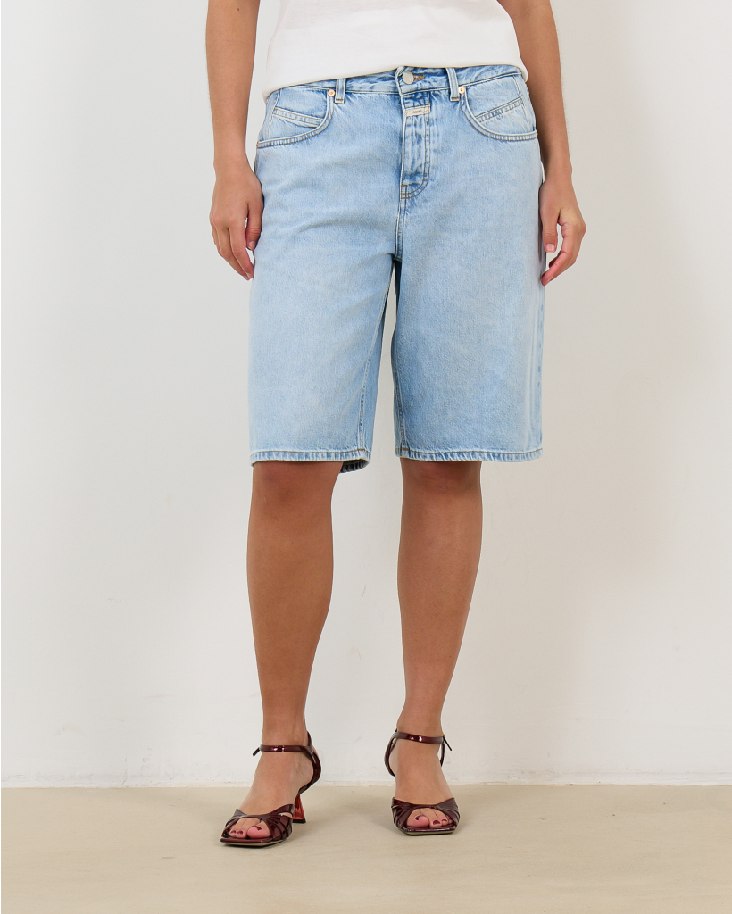 Jenika Bermuda Denim Shorts Light Blue