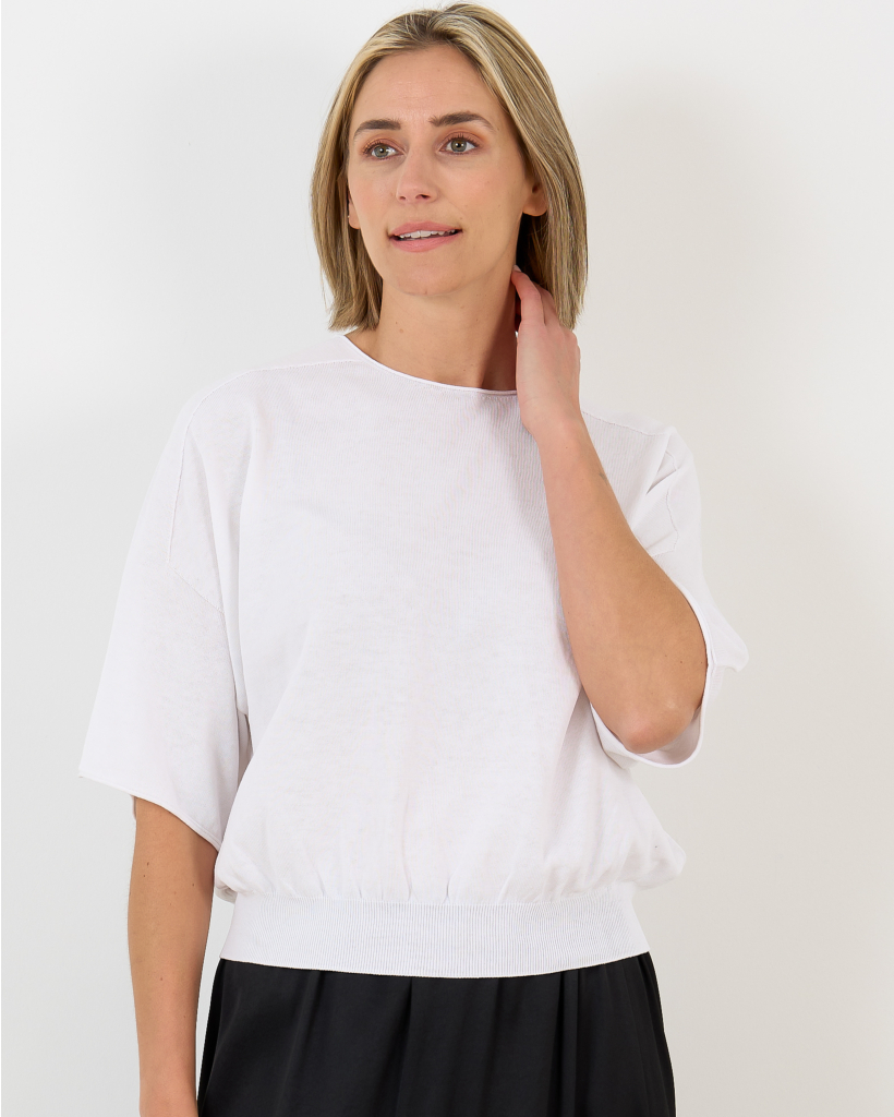 Dilary Short-Sleeve Pullover White