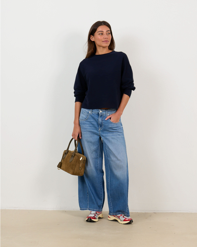 Meami Short Knitted Egg-Shaped Sweater Navy