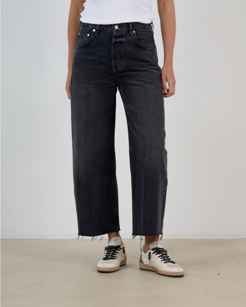 Ayla Raw Hem Crop in Bronson Black