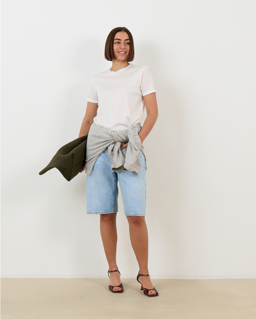 Livia T-shirt Short Sleeve V-neck White