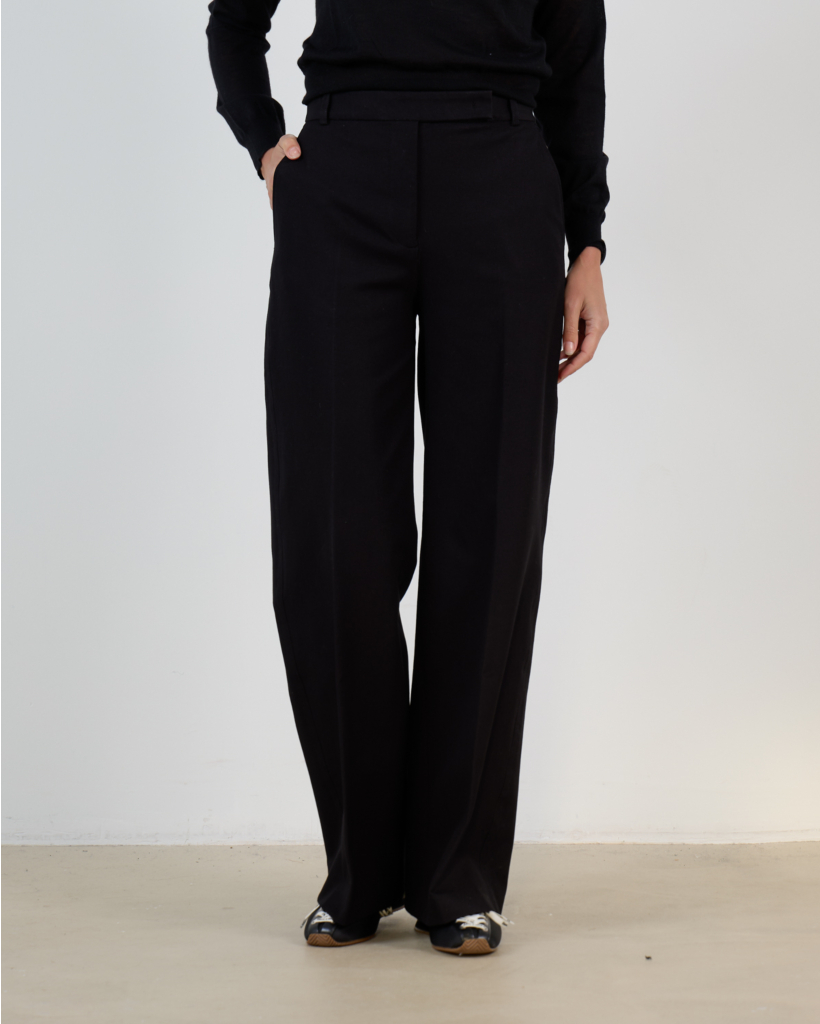 Yukio Gabardine Stretch Trousers Black