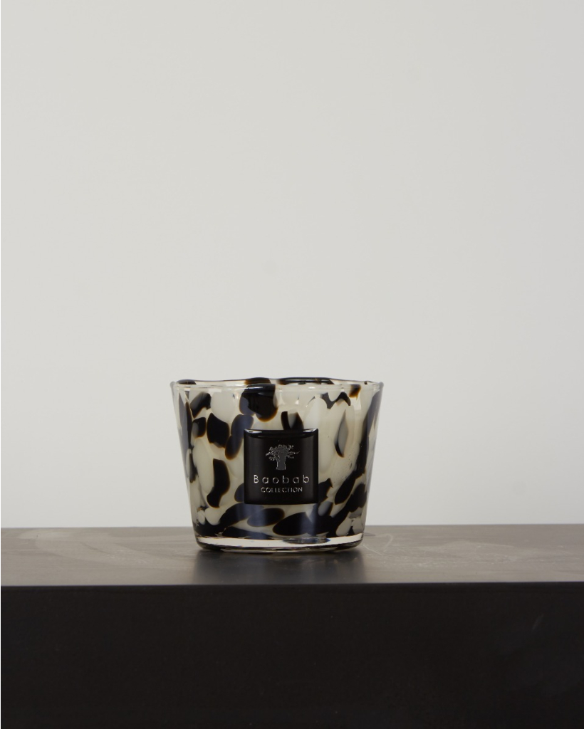 Black Pearls Max 10 Scented Candle