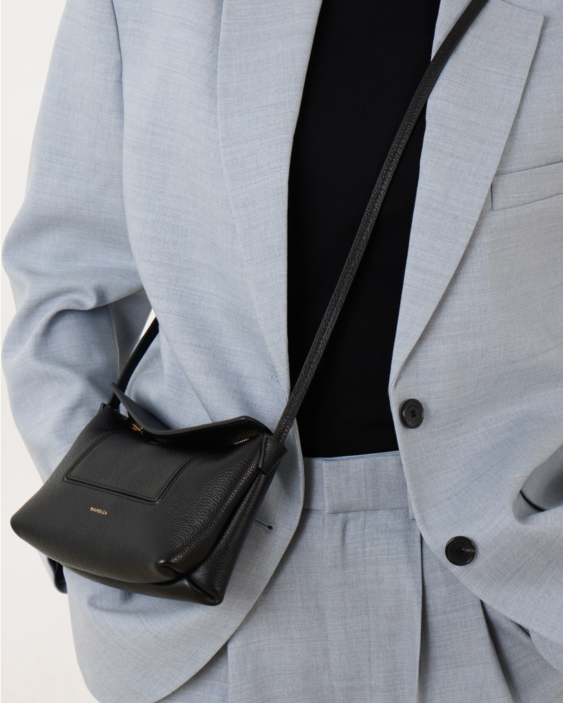 Penelope Slouch Mini Black Crust