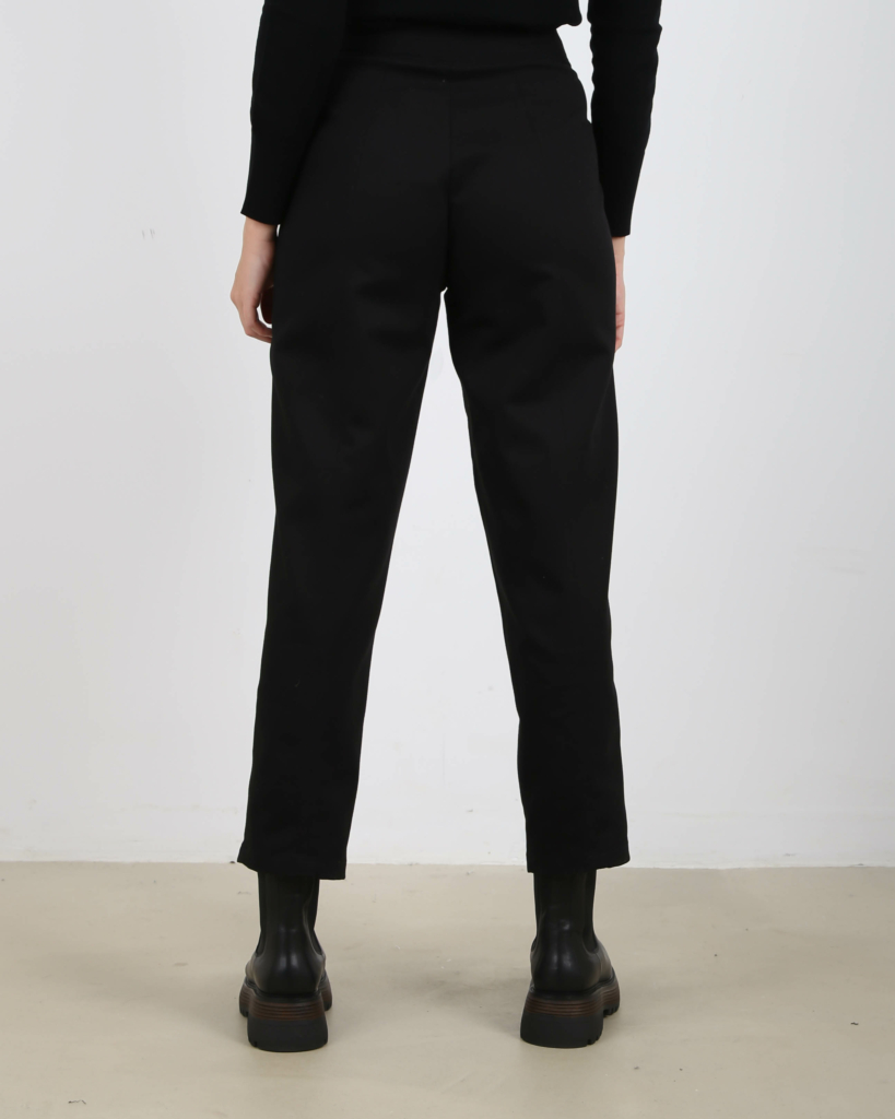 Closed Trousers Phyllis Black