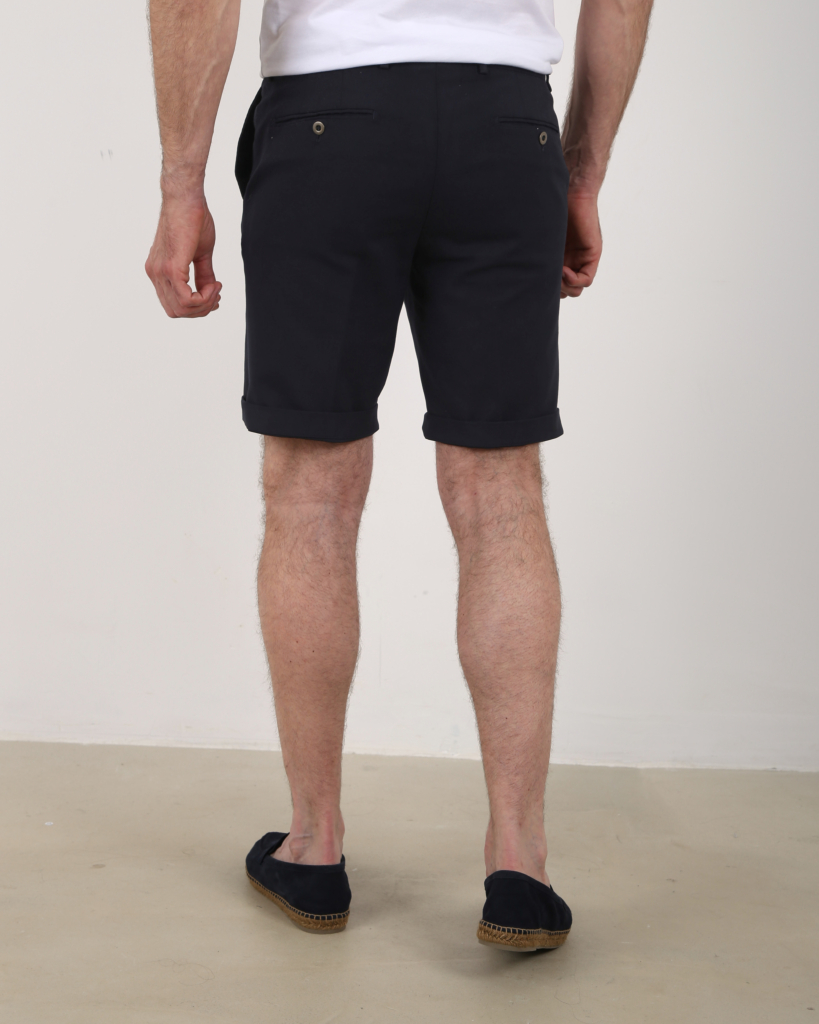 LUTZ label Shorts navy